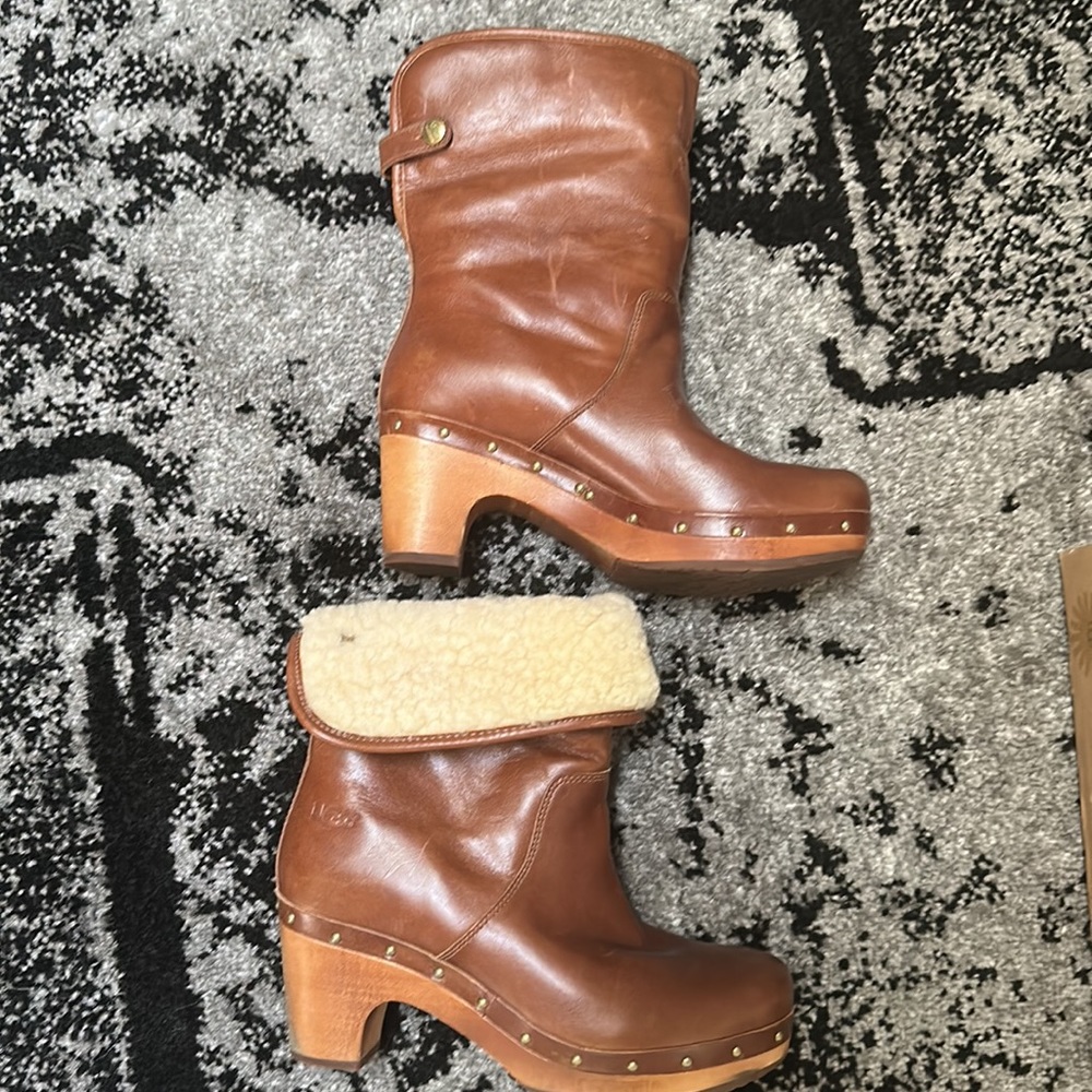 Authentic Light Brown Uggs - image 8